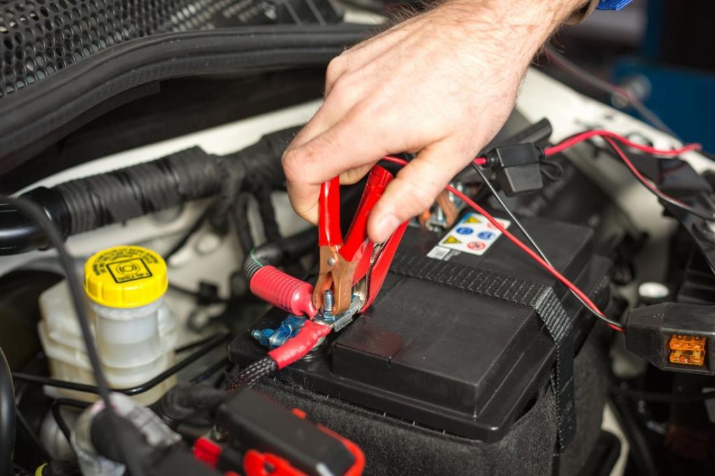 Fast Dead Battery Help Service and Cost in Las Vegas NV