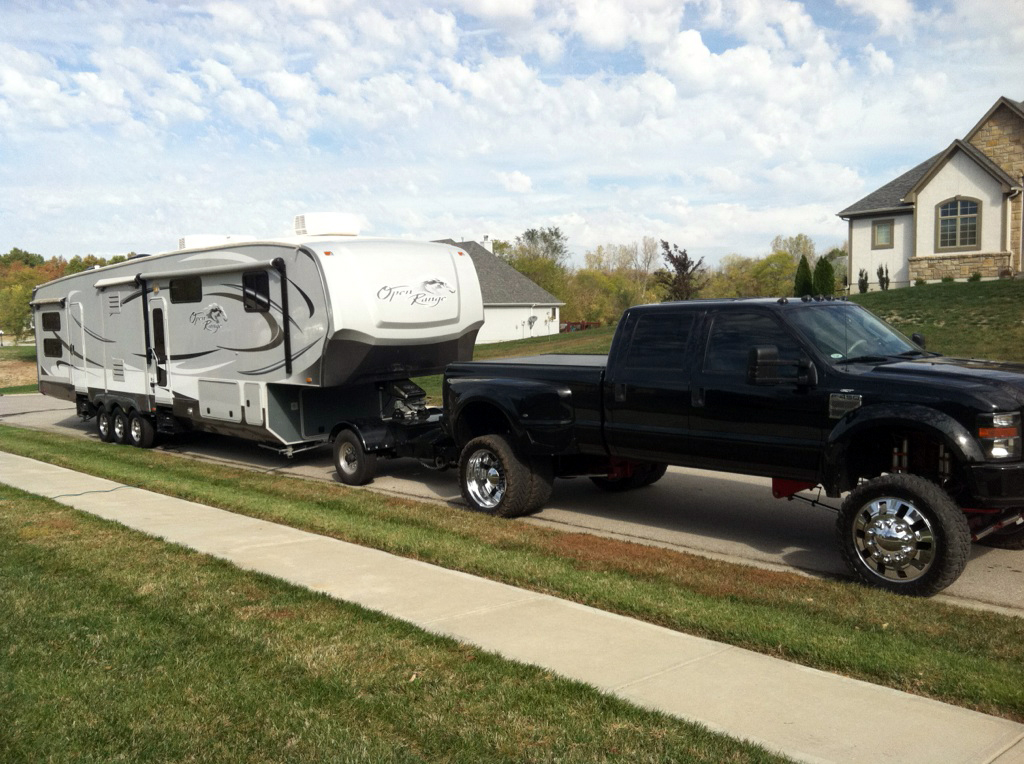 Best Fifth-wheel-hauling-service and cost in Las Vegas NV