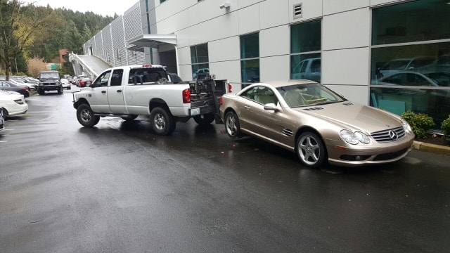 Best FLATBED/WHEEL LIFT SERVICES